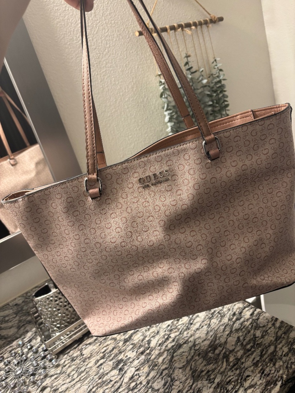 Purse - Picture 1 of 2